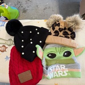 Lot of Baby Beanies Star Wars Baby Yoda Beanie, CC
